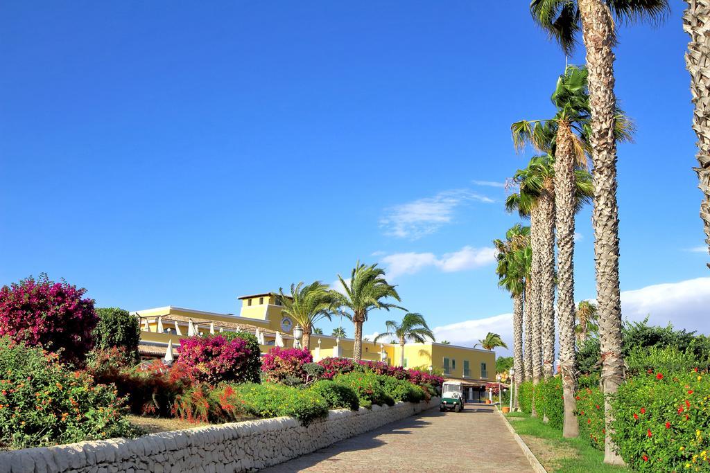 Hotel Igv Club Baia Samuele à Sampieri Extérieur photo