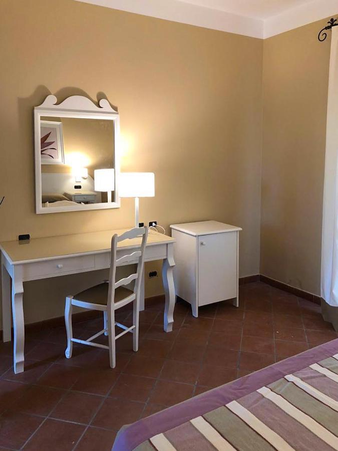 Hotel Igv Club Baia Samuele à Sampieri Extérieur photo