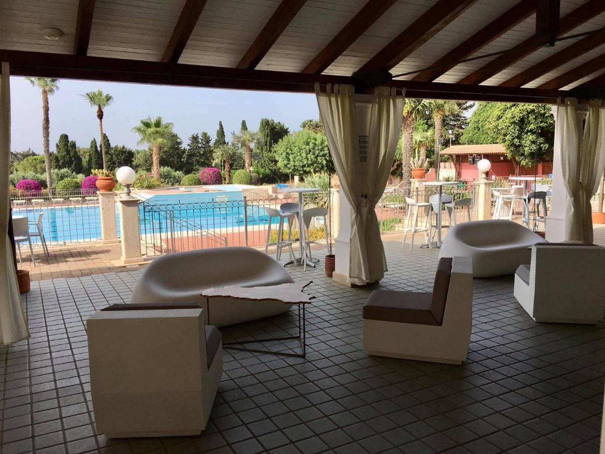 Hotel Igv Club Baia Samuele à Sampieri Extérieur photo
