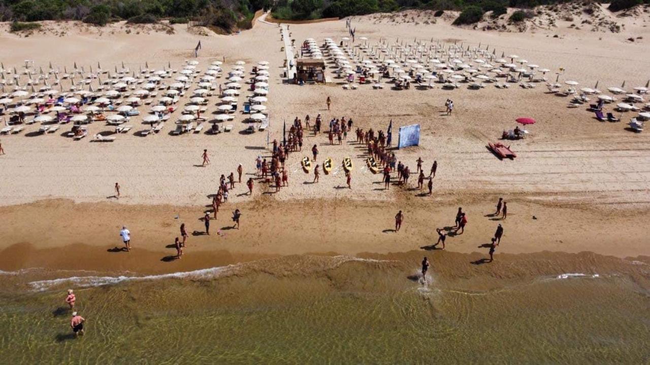 Hotel Igv Club Baia Samuele à Sampieri Extérieur photo